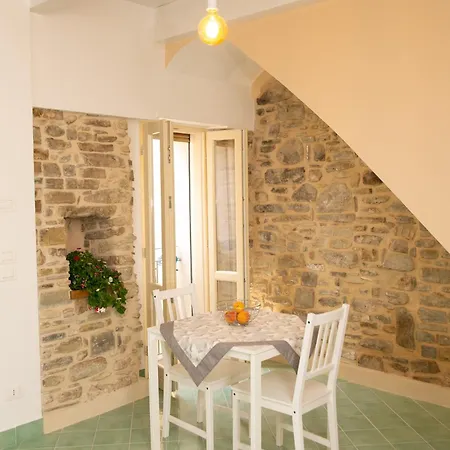Apartment La Casa Di Nonna Peppa Castellabate